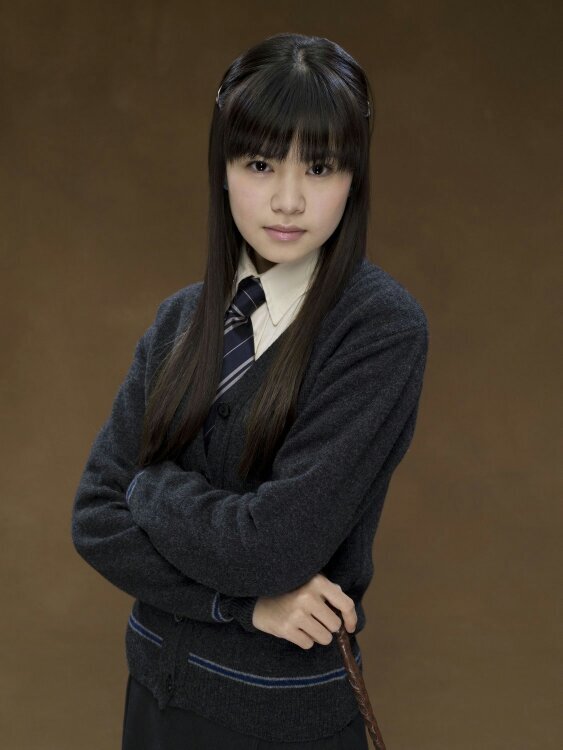 Buscadora y capitana del mejor equipo de quidditch #Ravenclaw   Enamorada eterna de Cedric ♡  #PotterRunes