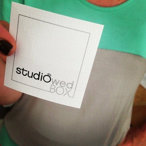Only the best curated items for your wedding delivered to your door monthly. Monthly subscription box for brides!