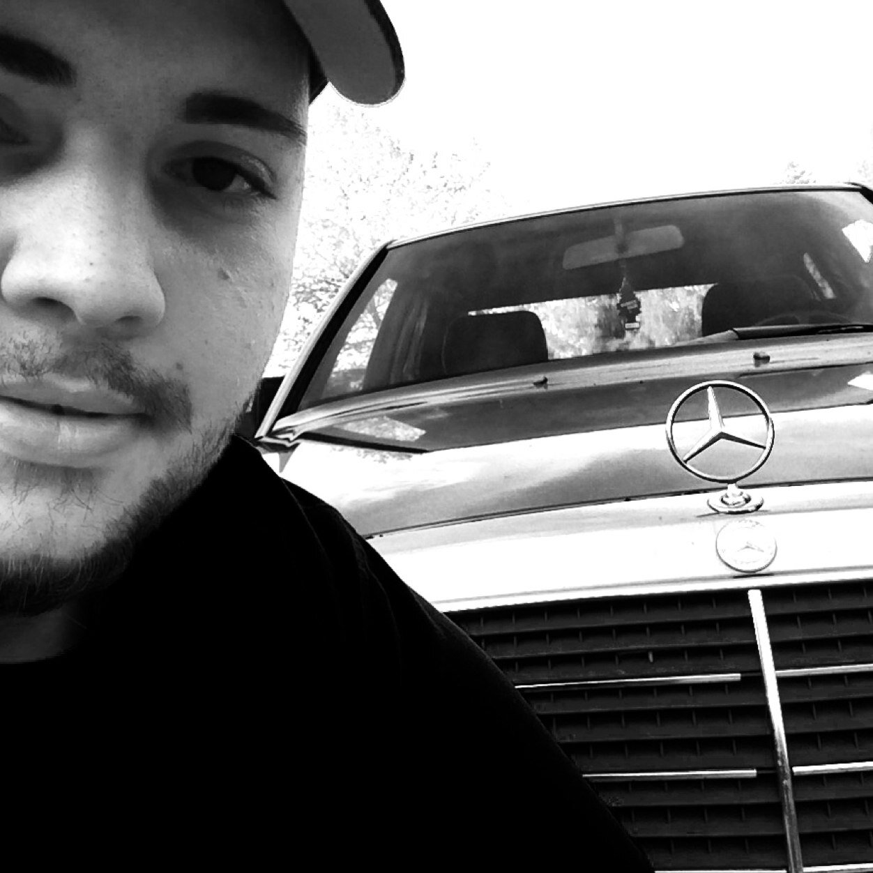 JohaYVAn's profile picture. 