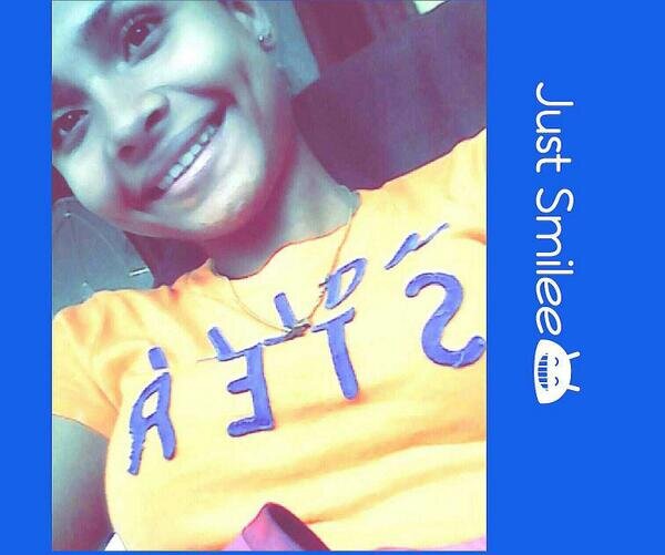 angelasoto_'s profile picture. Fuck everyone✌ |Sis?@21delarosa |JazminMorillo|Brujiis:MariaG|