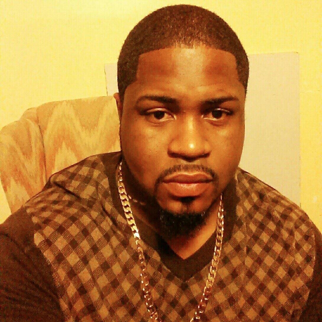 DJDREWILL's profile picture. Reinventing the definition of the American dream 
Catch me on The Stoop Radio Sundays 10pm - 12
Radio Personality x DJ