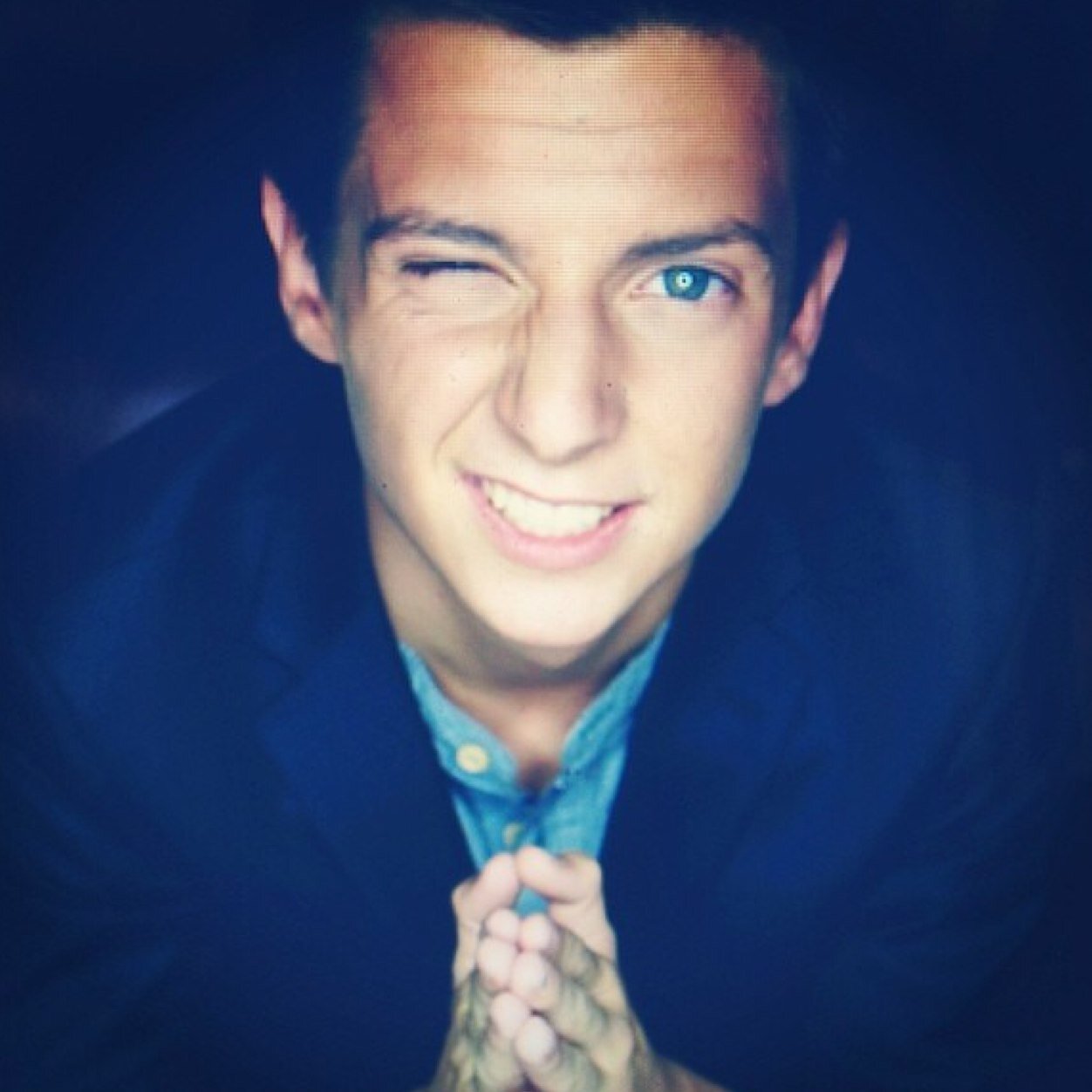 dillonsvibes's profile picture. ♡two girls one dillon account♡