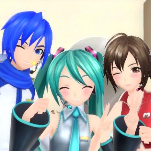 MEIKO、KAITO、ミクの、仲が良すぎる三姉兄妹(きょうだい)の非公式botです。
たまに他の子も出てきます。
コピペ改変やその他ネタツイート等をだいたい1時間ごとに呟きます。
只今試運転中