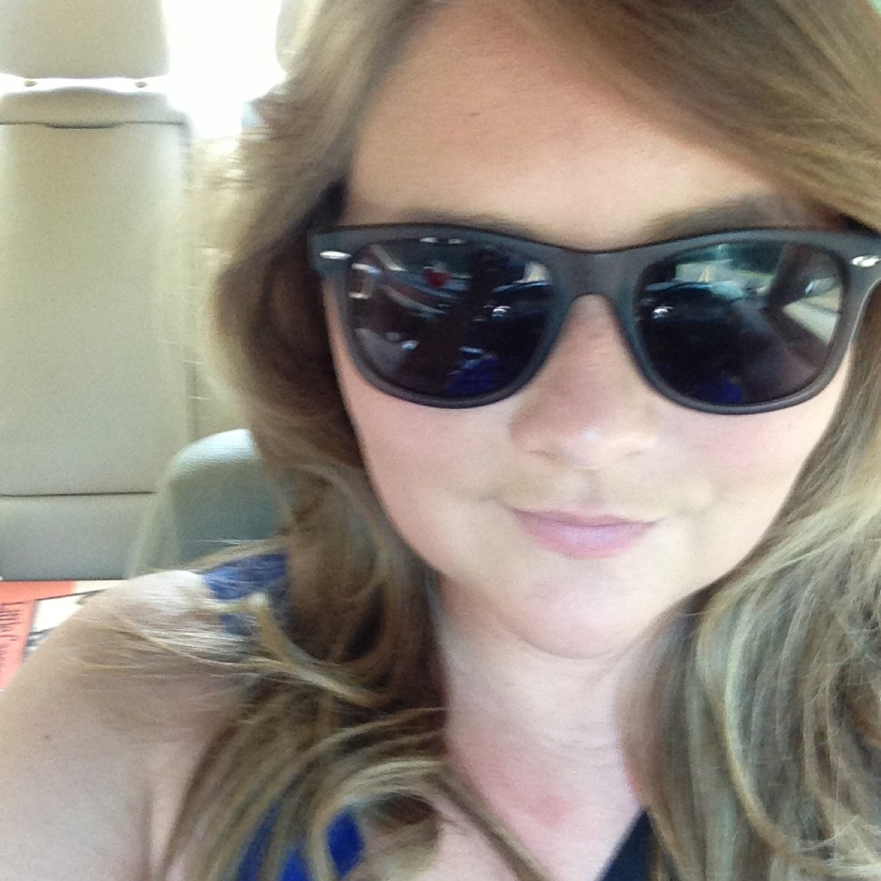 DixieWlove's profile picture. 