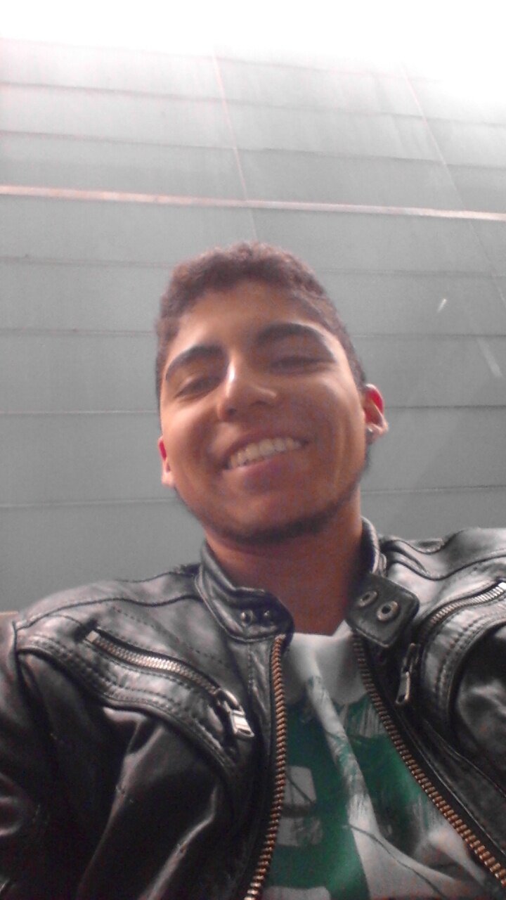 RuizAlejandro4's profile picture. The Coup #FoDaMoney #Truth #TeamET :P #Dolly