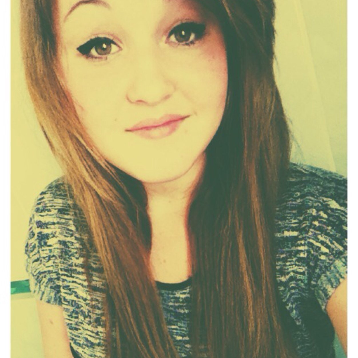 Carloushh69's profile picture. 