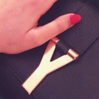 arabic lesbian ajman (@lesbian_ajman) Twitter profile photo