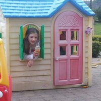 Neala (@nealakeating) 's Twitter Profile