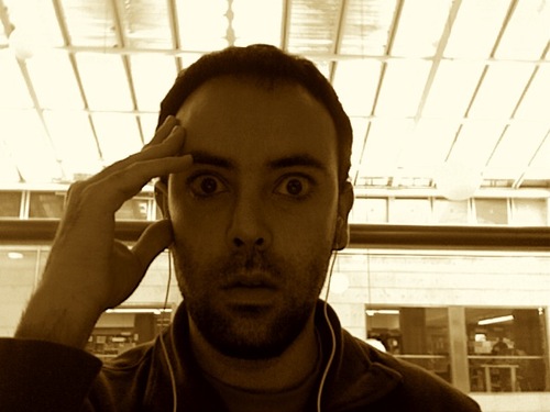 moreu's profile picture. Si che din que cho fan, fancho. Si che din que non cho fan, non cho fan.