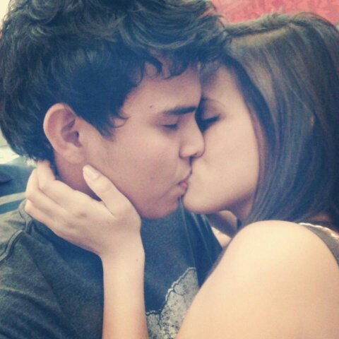 Por mas complicada que seja a vida, estou disposta à enfrentar todas as dificuldades pelo nosso amor. Eu Te Amo ♡/ @KarenBianca0