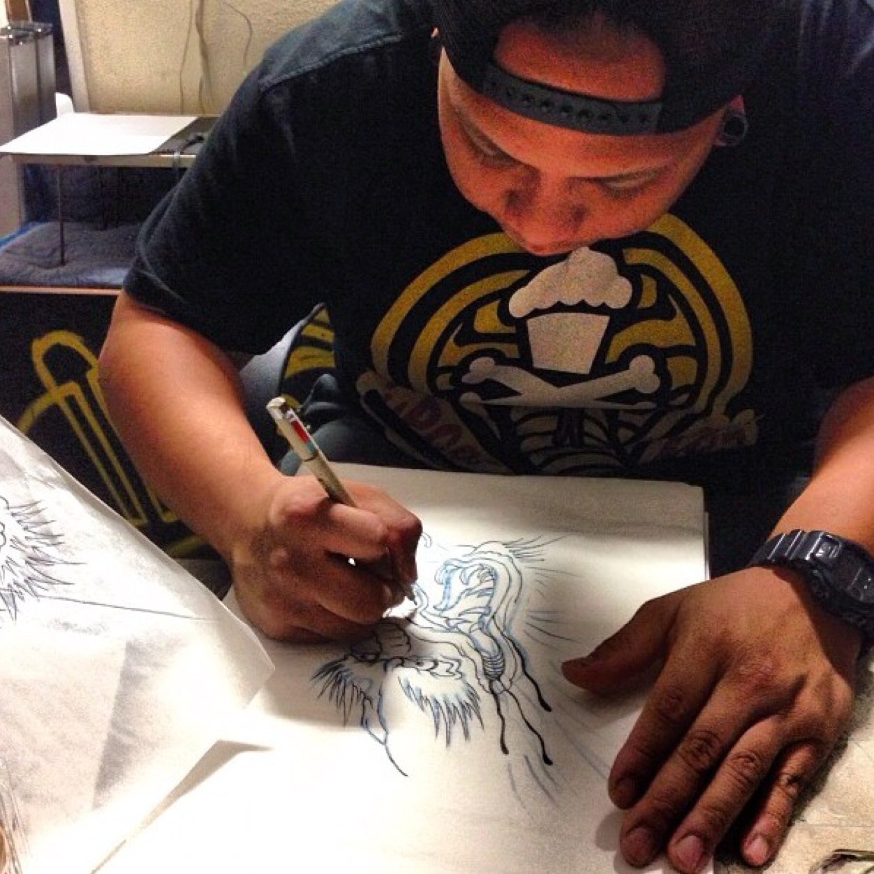 LGNotes's profile picture. VillageVillainz Instagram: Stylewithatwist_LG