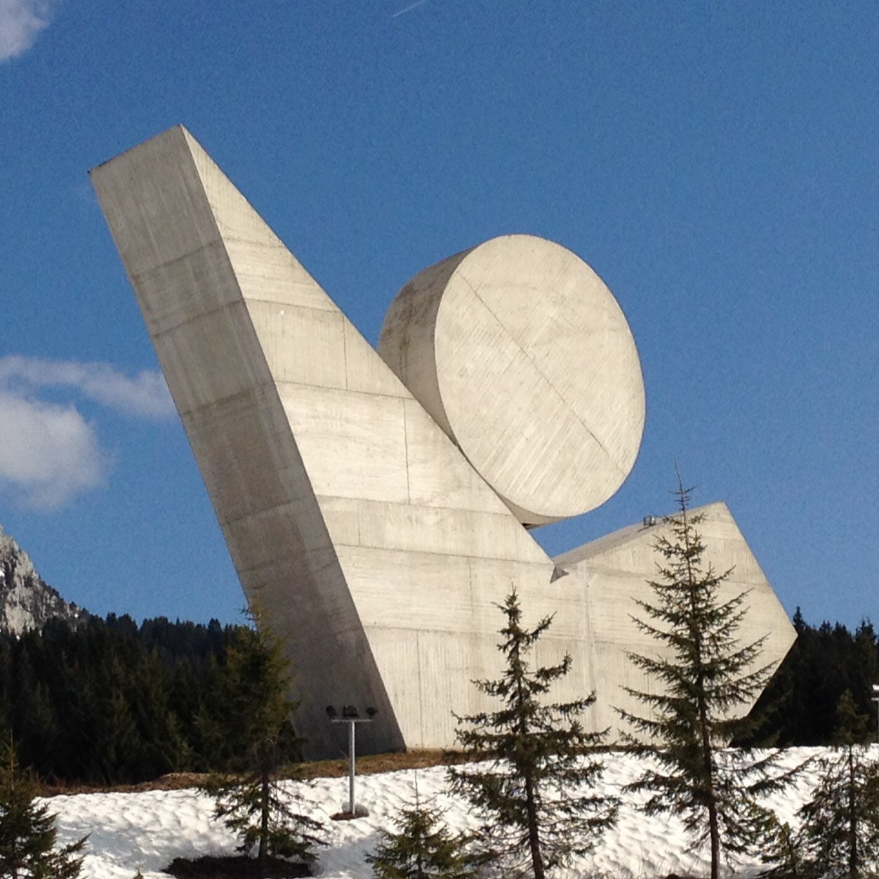 netabisse's profile picture. 