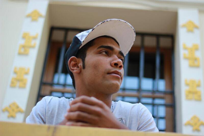 BleidMacedo's profile picture. Sou um rapper imerso entre as razões e as emoções, compondo sobre a vida e suas contradições. MR