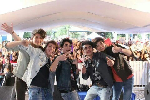 forever_coders's profile picture. coder,directioner,fiver y 5sosfan  sigueme y te sigo (solo fandoms )