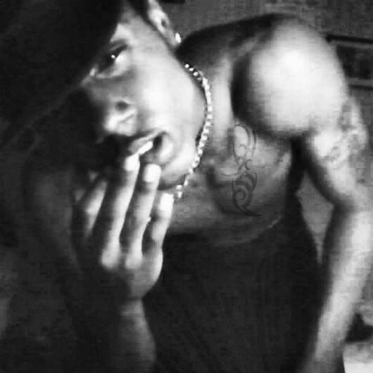 Twiffy @LoveThis_Asian  / Male Model for bablex Kik: jt.gentlemen1  SENIOR!!!!!