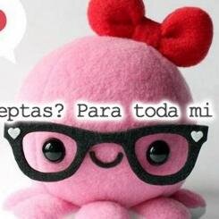 me encanta salir  me gusta chateal y la verdad tengo vida pasajera