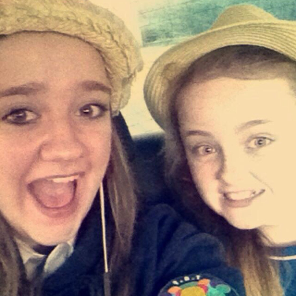 PSocksSays's profile picture. When life gives you lemons squeeze them in someone's eye!!!