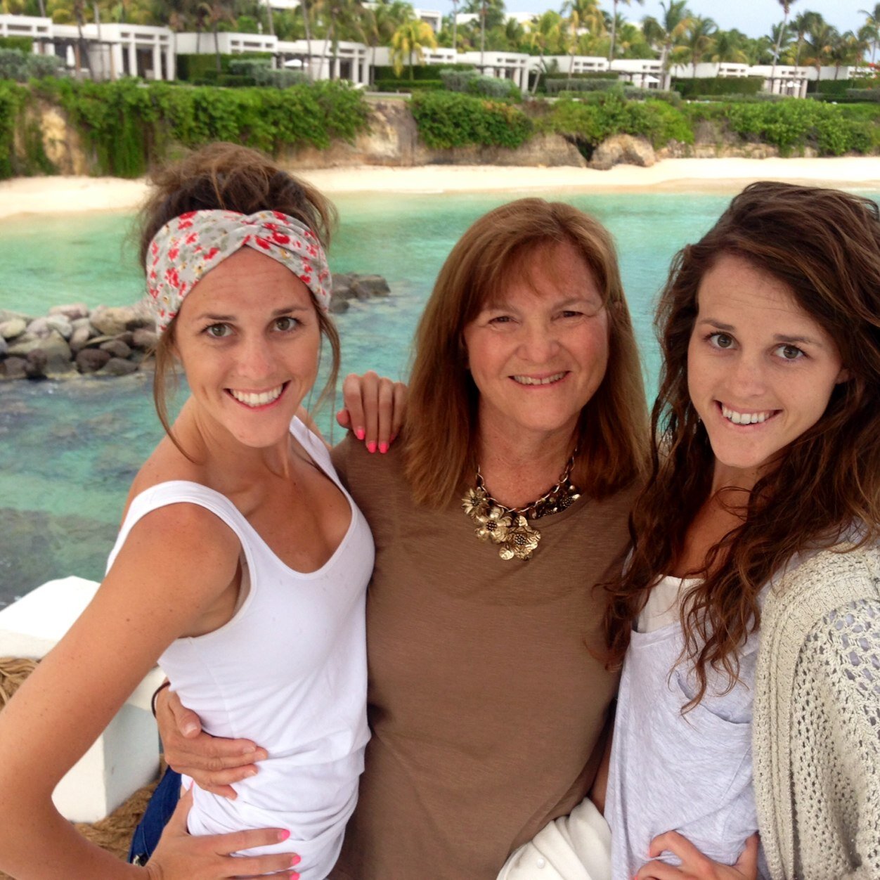 carolrjohnston's profile picture. 