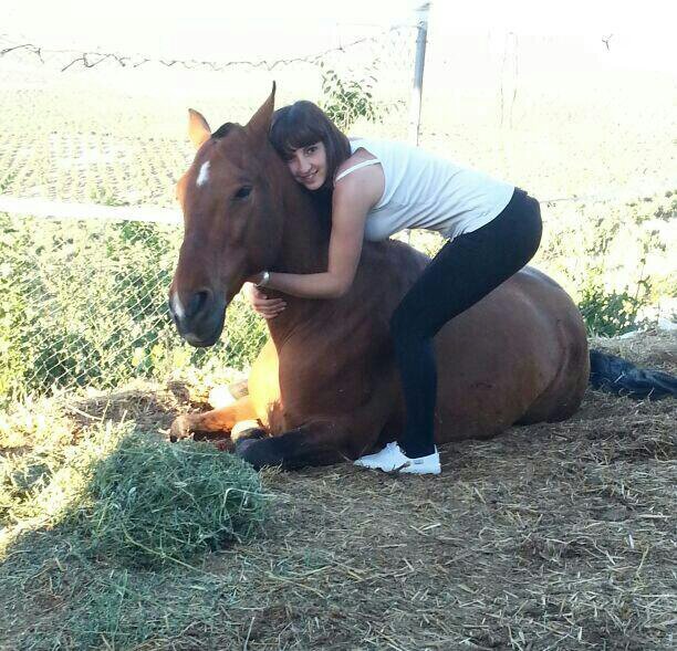 Super felizz mi trabajo, mis amig@s, mi familia y mi carii que más se le puede pedir a la vida?? Te quierooo...! :)