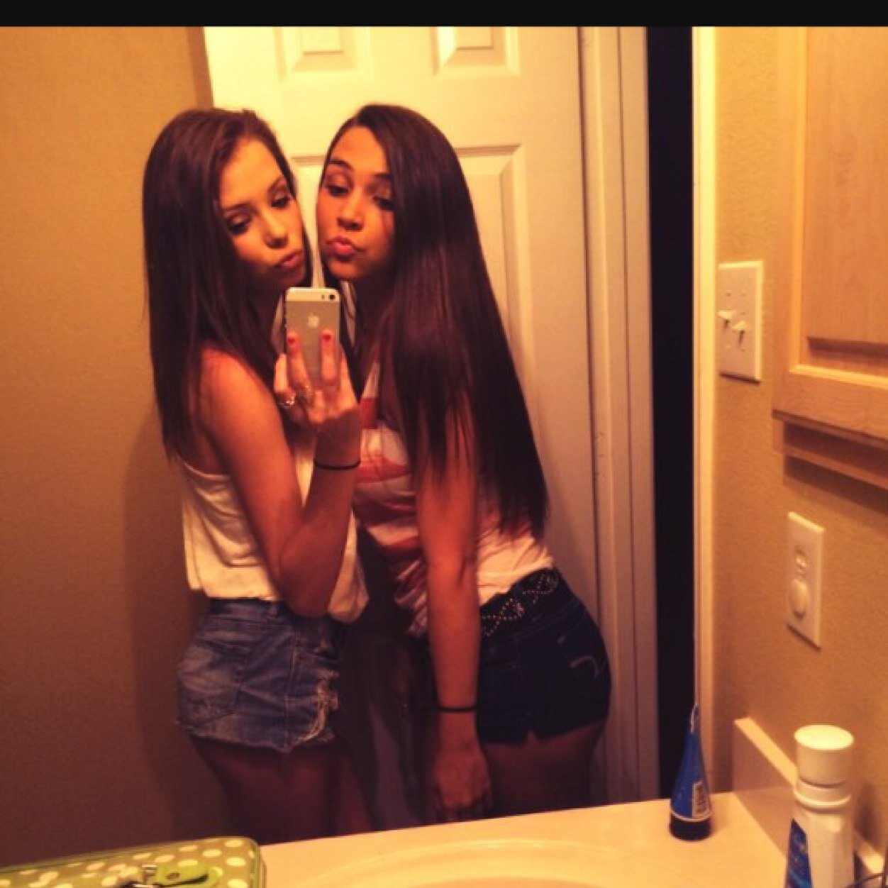 lauradurham_'s profile picture. 