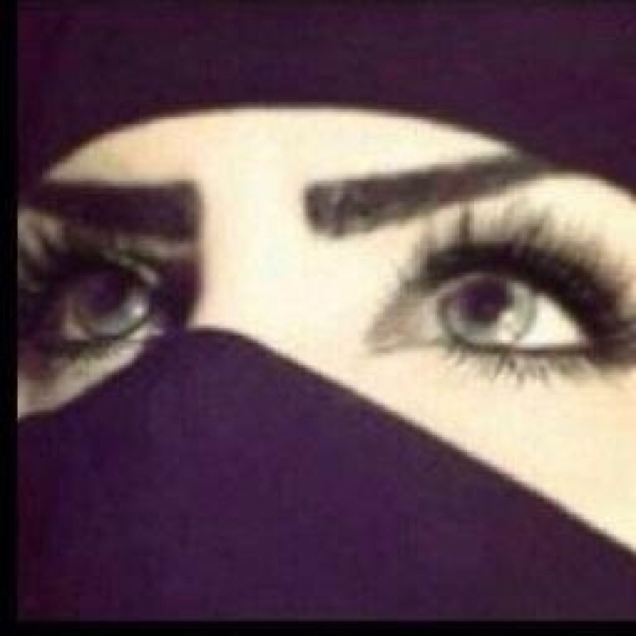 عاشقه