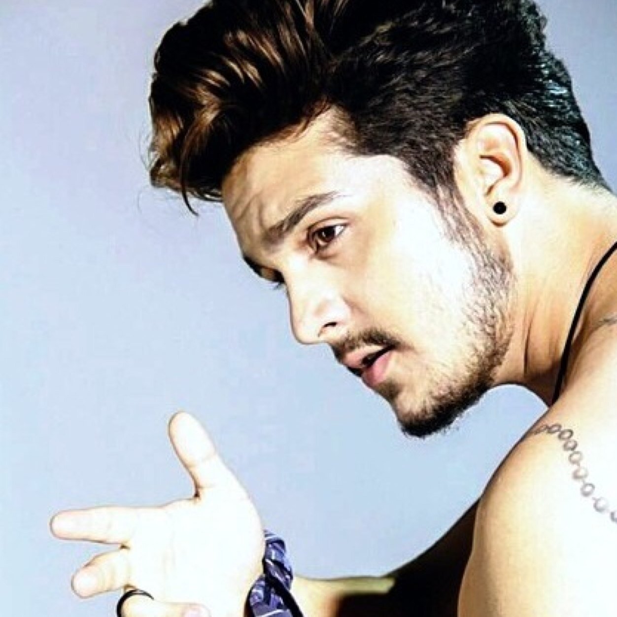 Frases do cantor Luan Santana, entre outras frases.