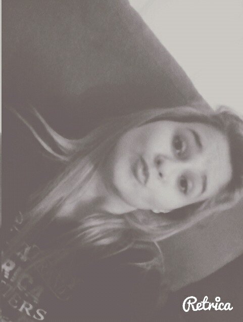 Carolinna ; 18 anos, touriana e bipolar! (: