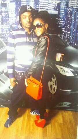 itsreally_tae's profile picture. ITS HARD TO TRUST NIGGAZ DEZ DAYZ,SO I STAY DOLO OR MY BITCH NINA WIT ME...R.I.P COOLIE