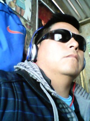 elpoderoso693's profile picture. 