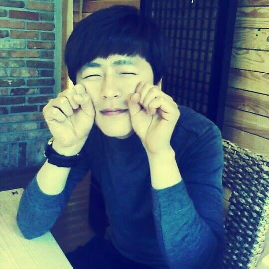 dhtmddjswkd's profile picture. 테클 받아들입니다. 저는 사실이 아닌  카더라는 안씁니다. 링크와 모든 기사화 되있는 글을 기준으로 씁니다.  Fact화 된 글로 공방전은 환영합니다.