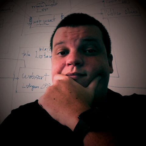 CelsoHora's profile picture. Estratégia digital, search marketing (SEM), social media, plataforma mobile e e-commerce. Sócio-diretor da Enjoy Inteligência Digital.