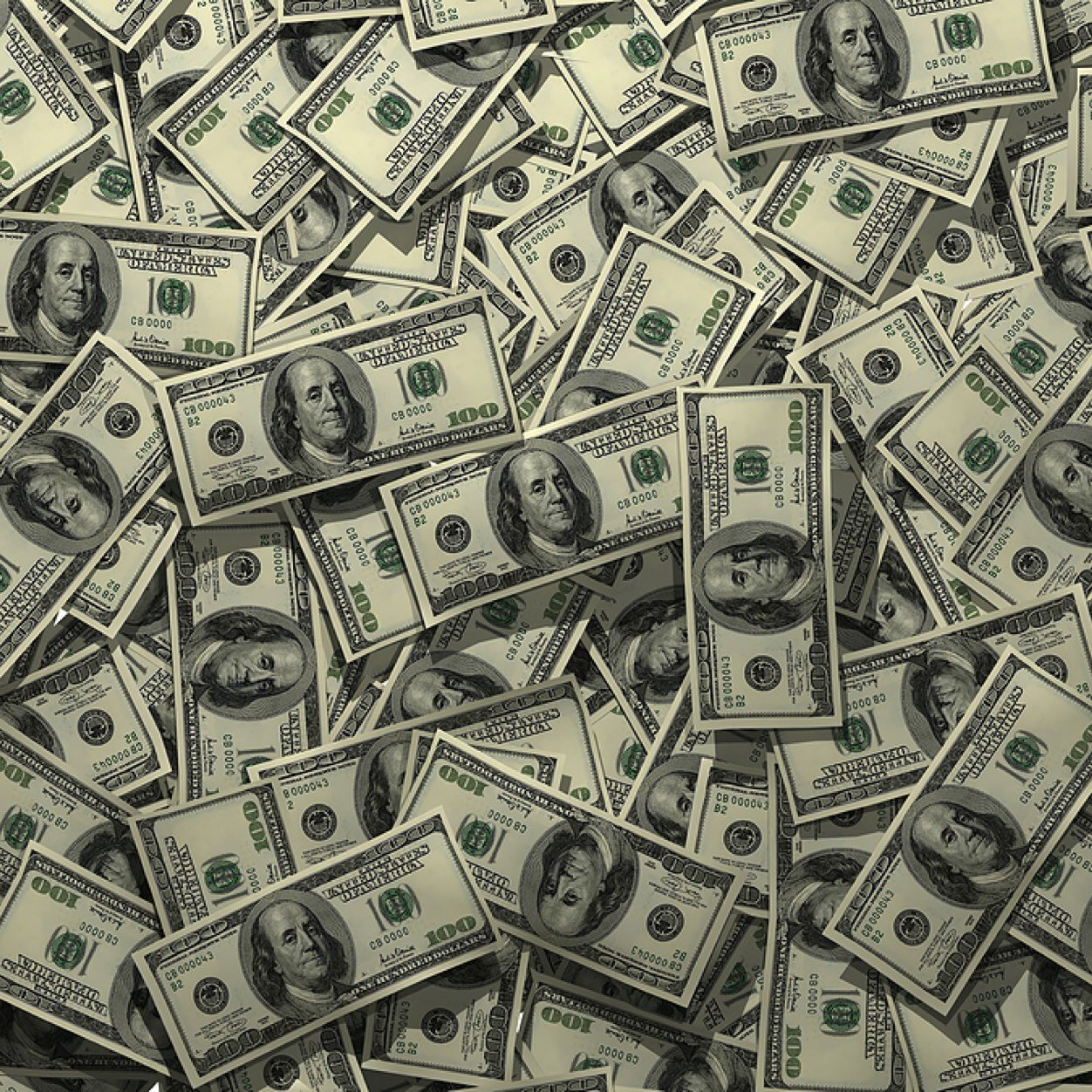 Im not chasing money , im chasing dreams , wich money acompanies!!