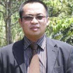 Apapun Profesi Anda bisa Sukses Follow @Tri4Kuadran   penulis buku  #4Kuadran Founder @Hootrii, Contact : trisumono@ymail.com