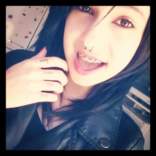 tattoo,piercing,alargs,namorando