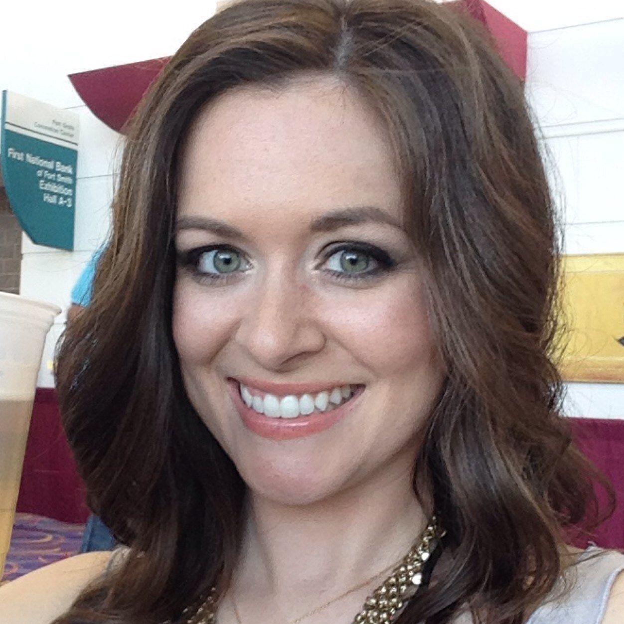 meg_howard1022's profile picture. 