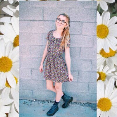 Profile Picture of Kennedy Dawn Stearns (@Cawkeli) on Twitter