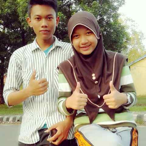 slamet_asrofi's profile picture. Tuhan memuliakan mereka yang
 mau bekerja keras.
Dan modal
 utama untuk keberhasilan adalah
 kerja keras yang diiringi doa.