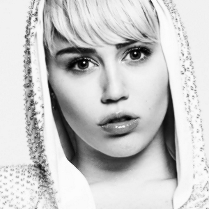 MileyAlert's profile picture. Acheter Bangerz sur iTunes