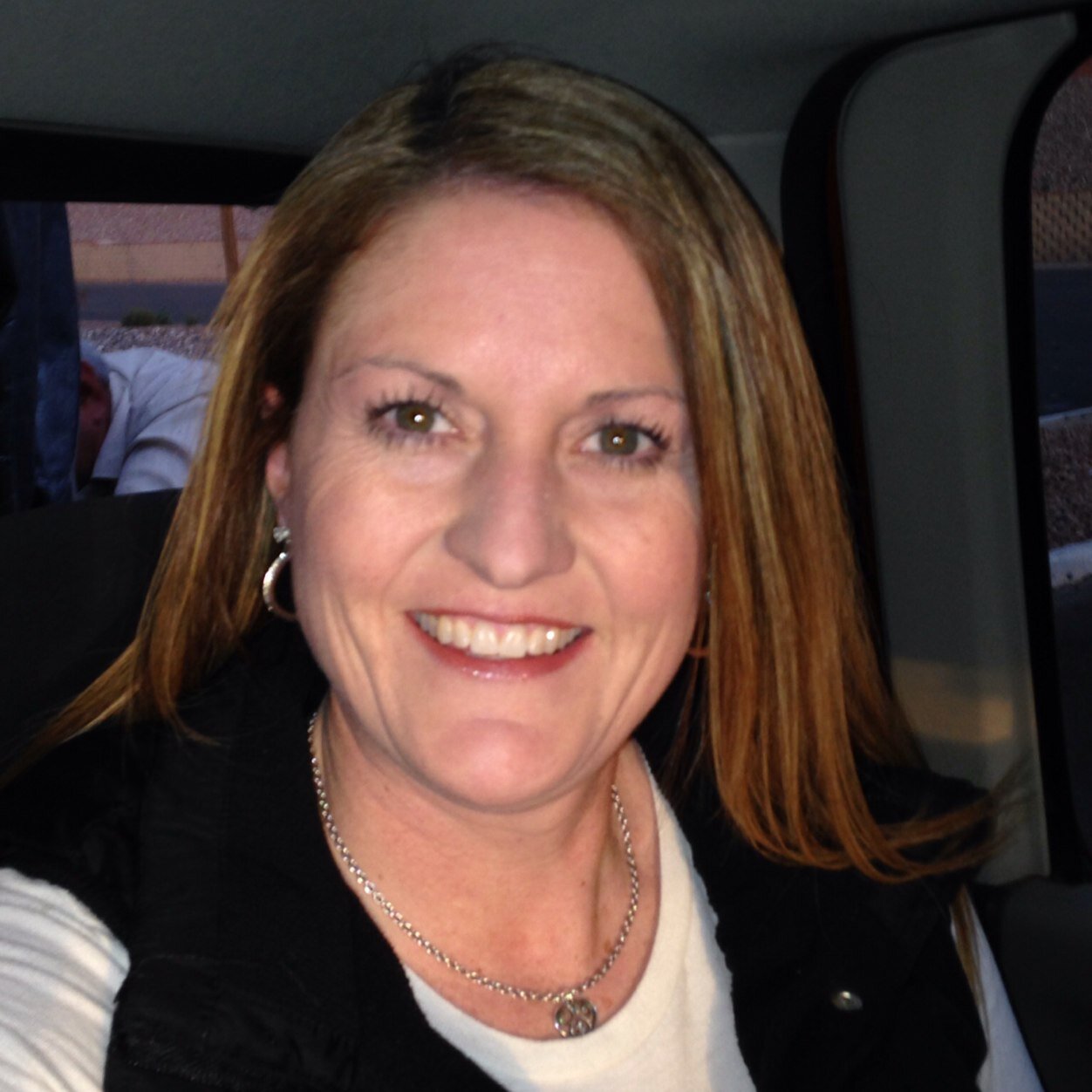 busdriving12's profile picture. 