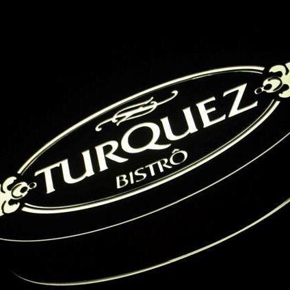 O Bistrô TURQUEZ  funciona de terça a sábado a partir das 20h com sabores da alta gastronomia na cidade de Bauru/SP  Reservas:(14) 99141-0900 14 3021-0406.