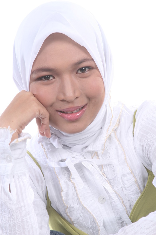 Hamba ALLAH | calon jama'ah seorang imam | Woman in front of a teacher |