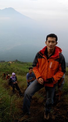 Tidak semua yang aku tulis adalah aku dan Tidak semua yang kamu baca adalah kamu.    Instagram: AgungKuncoro