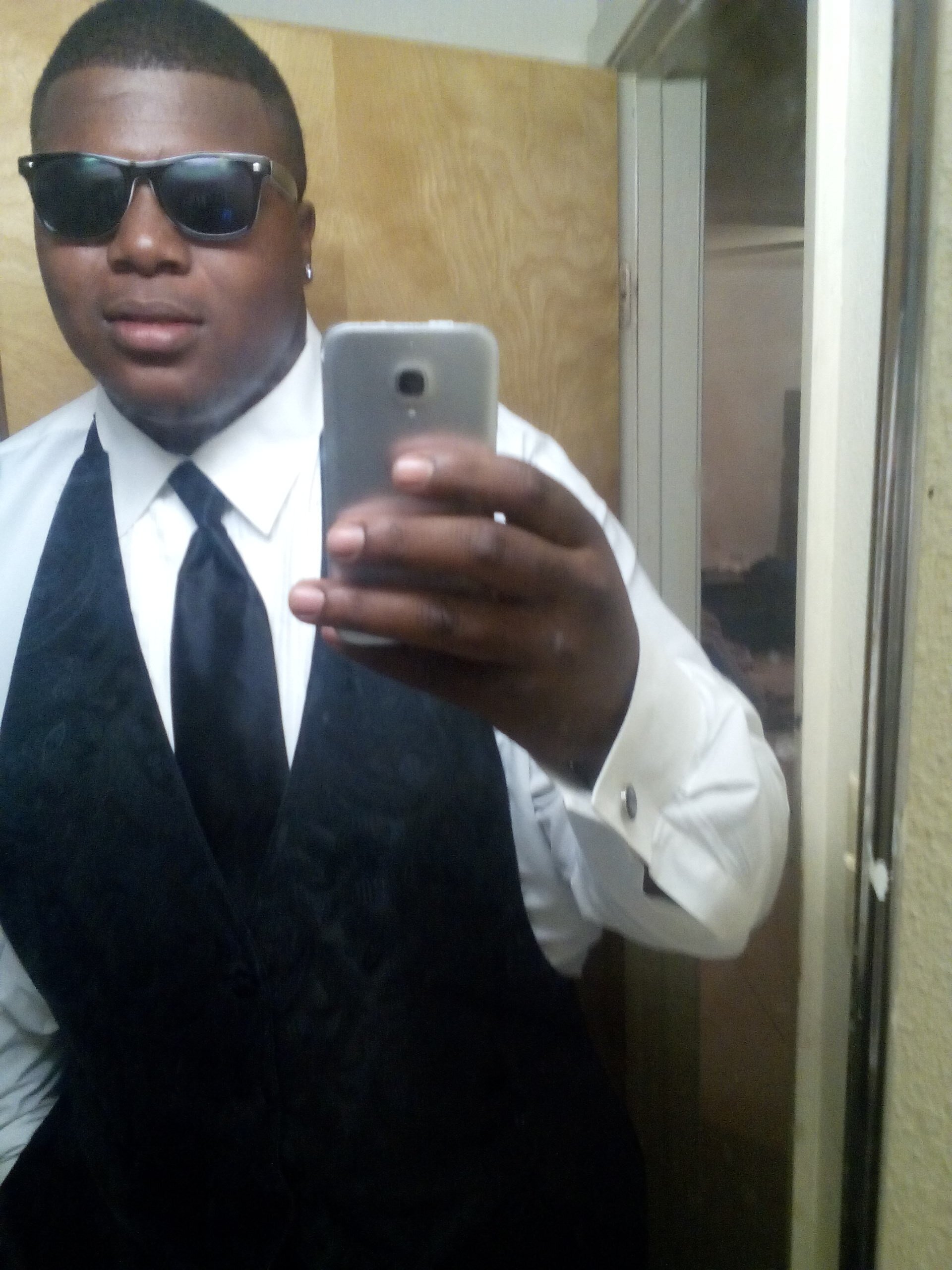 hiphop artist In uglyswagg ent book us