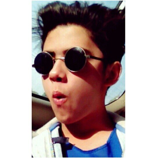 Alicious SAMPIT :) @aliando26 @alysyarief @yhiyie23_ | IG: @aliandooo