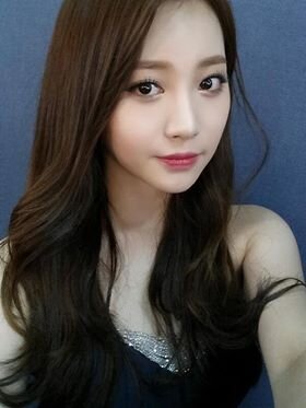 Girlssday_Yura's profile picture. member of Girl's Day - November 22 1992
