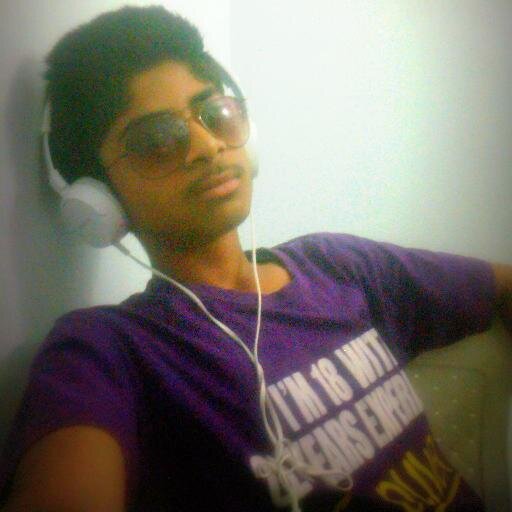 Heyy.! a simple n cool boy!! My Favrate work which i do in My #freeTime is #facebook nd soon #twitter is gettng in 1 of dem. Catch on #fb @ ratnesh.chourey.7 :P