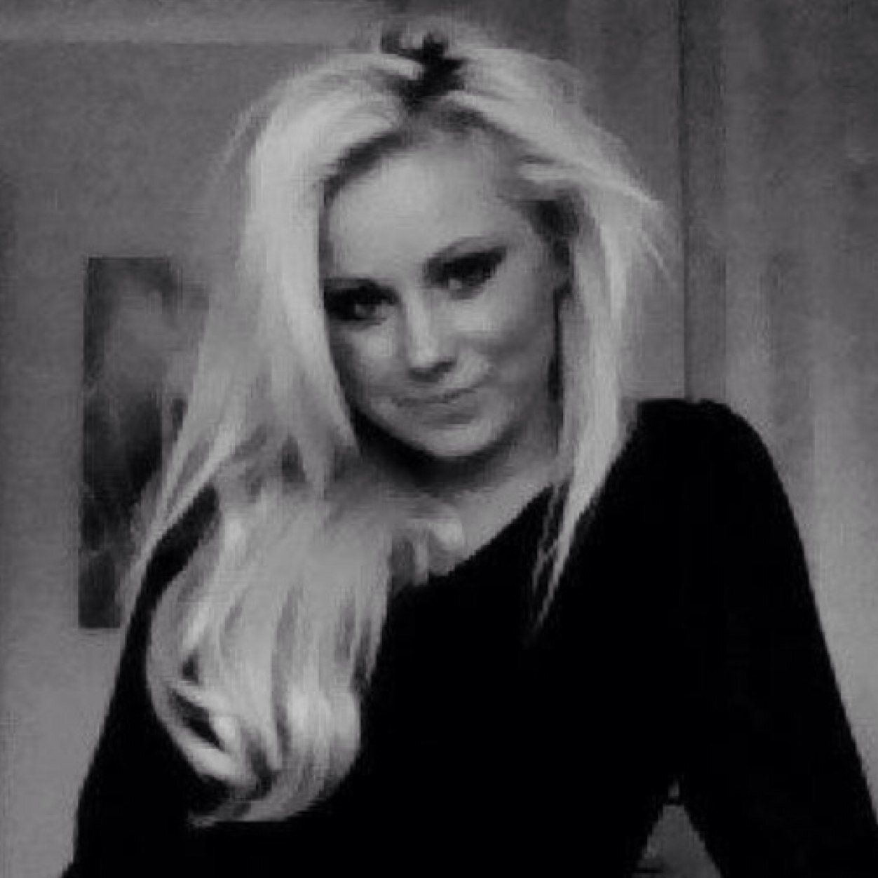 Life is not meant to be lived in one place ❤️