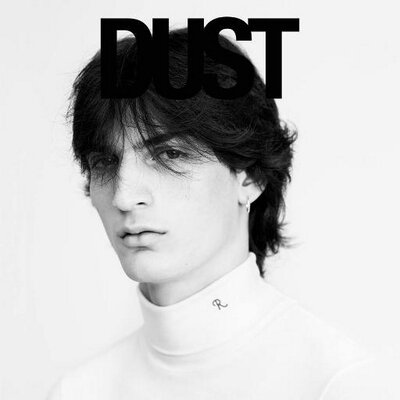 DUST Magazine Issue #8 - 古本買取販売 ハモニカ古書店 建築
