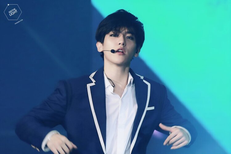 EXO.
