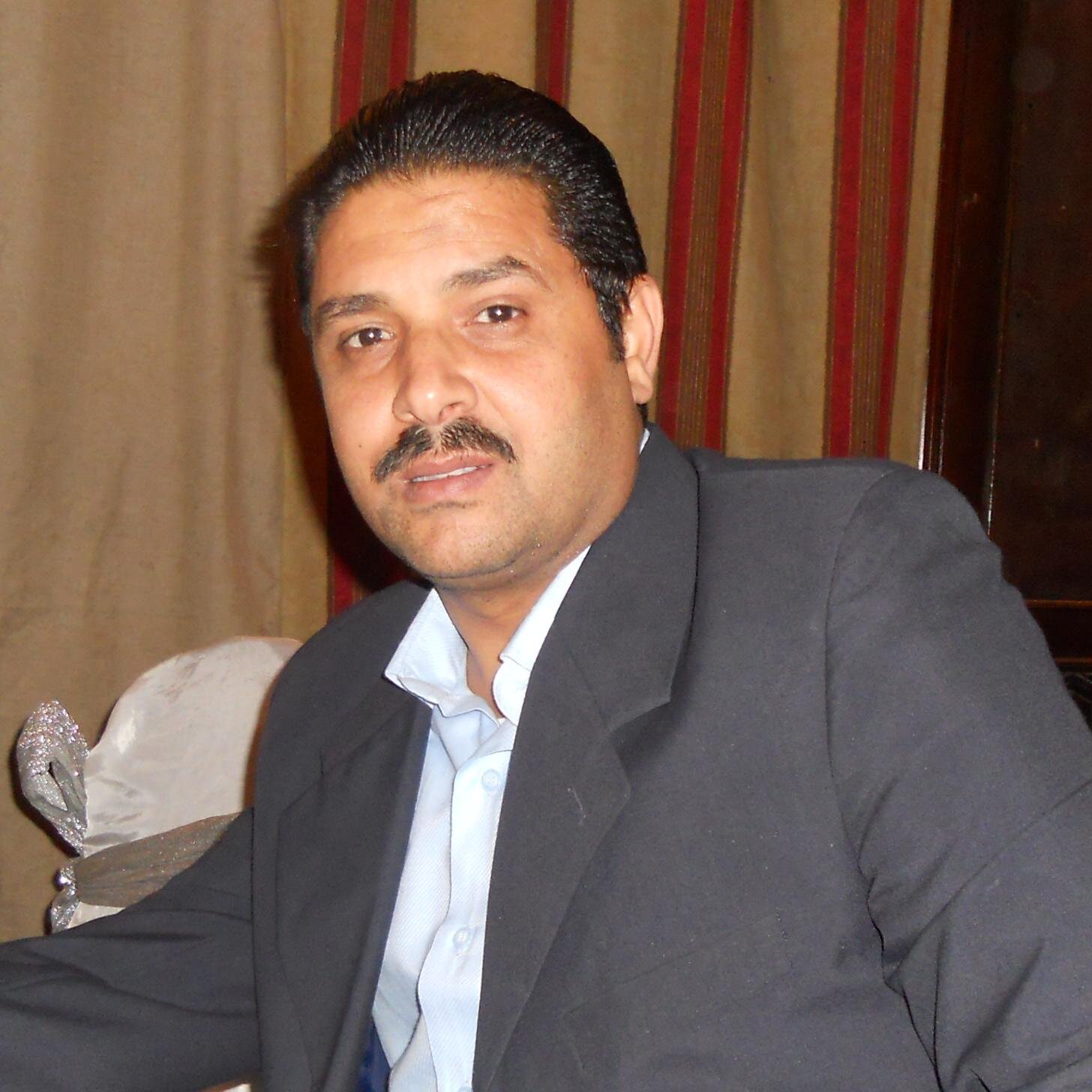 ‏مدرس